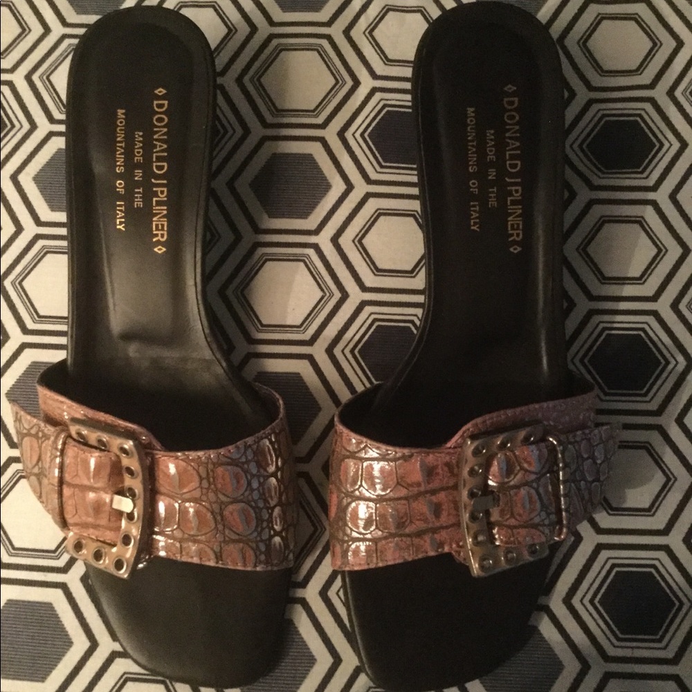 Donald Pliner Pink Buckle Kitten Heel Slide 7.5